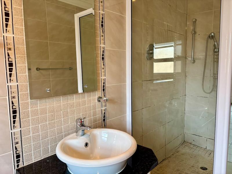 3 Bedroom Property for Sale in Langenhovenpark Free State